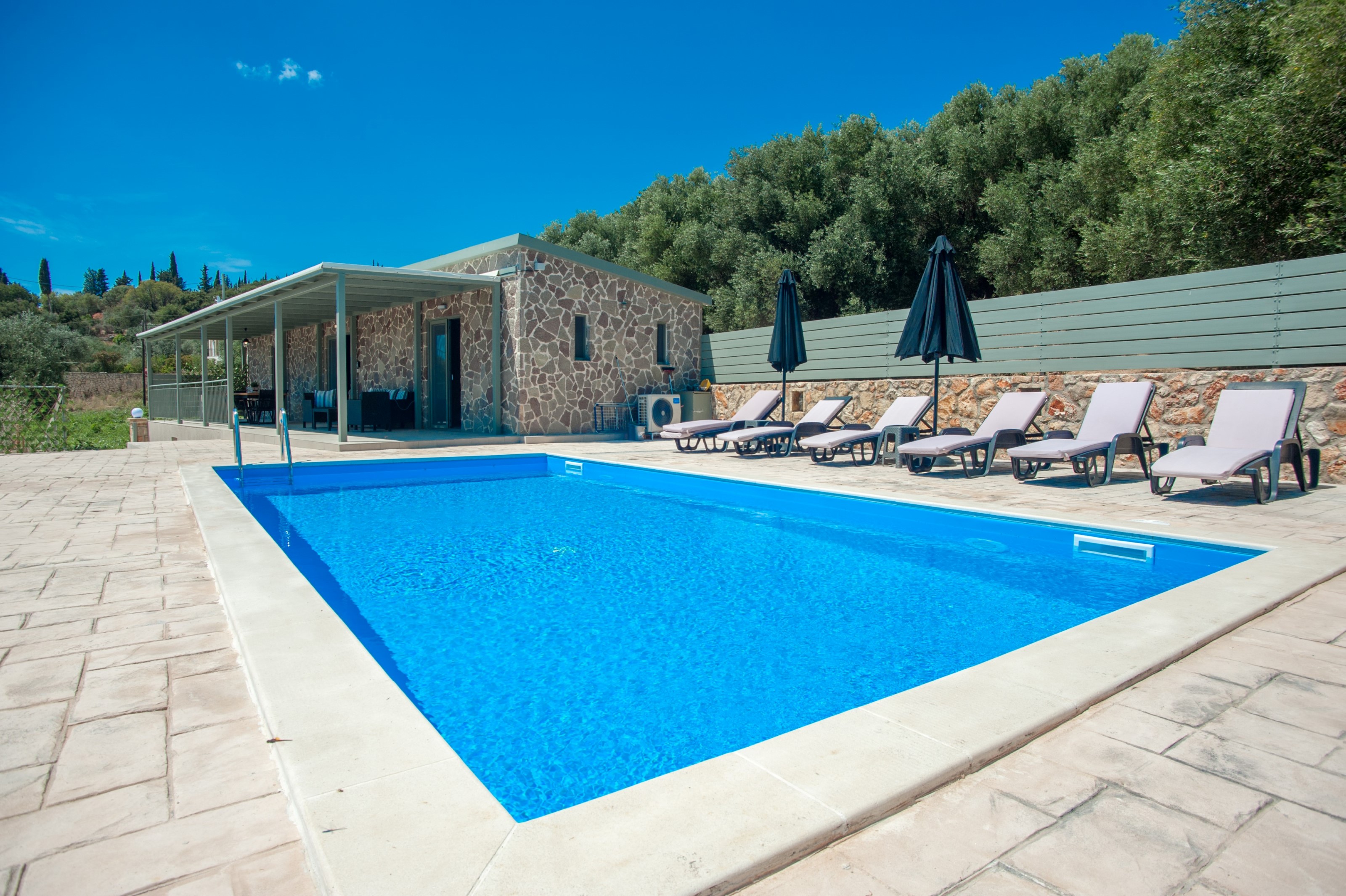 Villa Afrato Calma